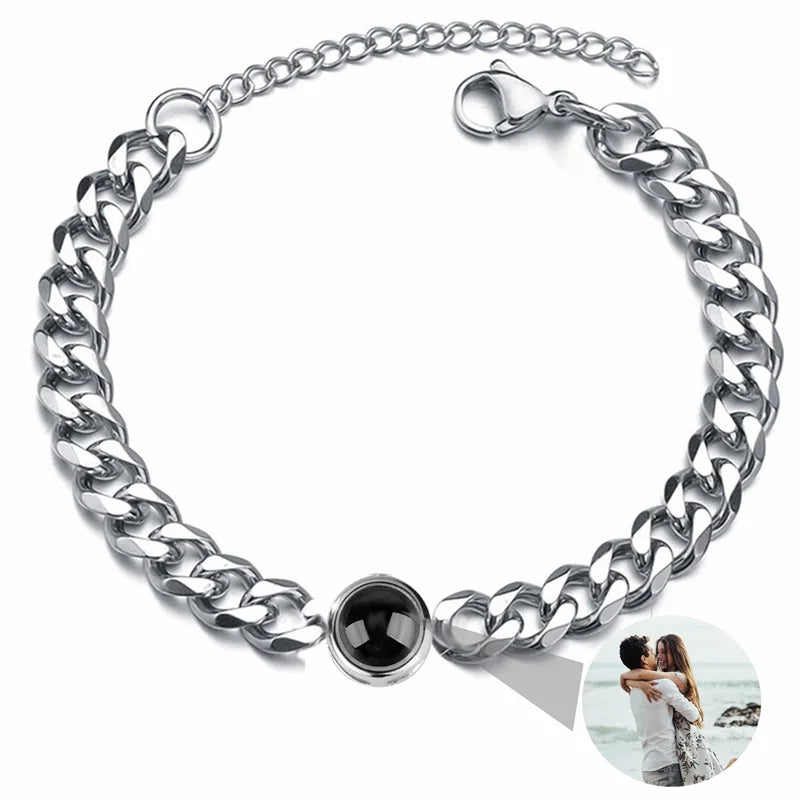 Pulsera con proyección